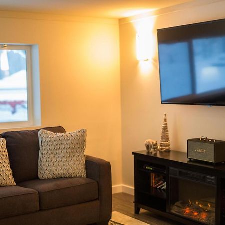 Clipperton Suite By Revelstoke Vacations מראה חיצוני תמונה